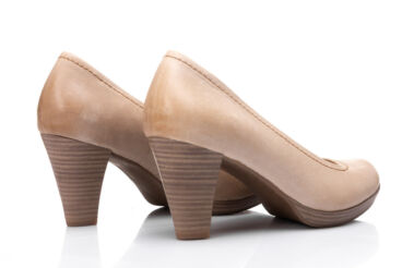 Tamaris barna telitalpú női cipő