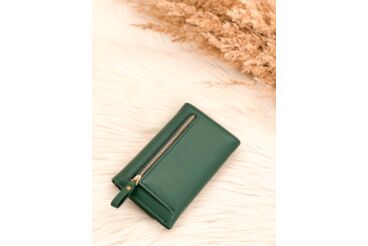 Klasszikus pénztárca elegáns zöld színben