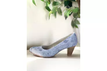 Tamaris kék tavaszi zárt cipő