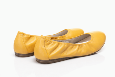 Tamaris sárga bőr balerina cipő